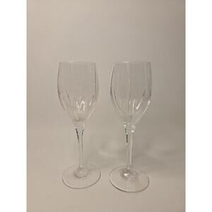 STUNNING PAIR OF MIKASA CRYSTAL FLAME D'AMORE 8 1/4" WINE GLASSES